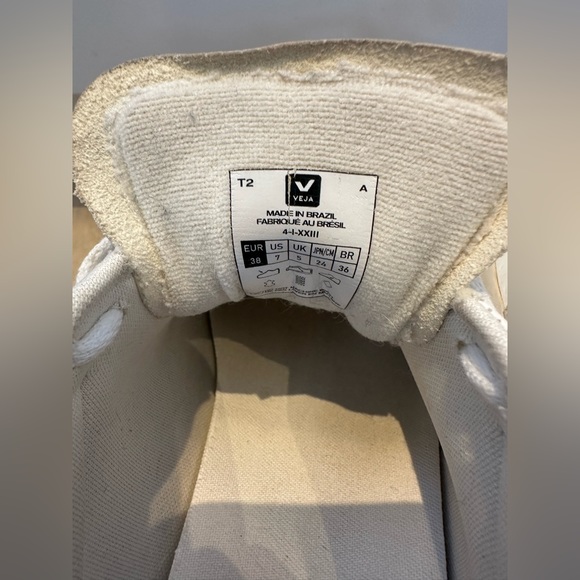 Veja Campo Leather Sneakers - Picture 6 of 6